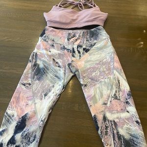 Cute activewear pants XS and sport bra size S